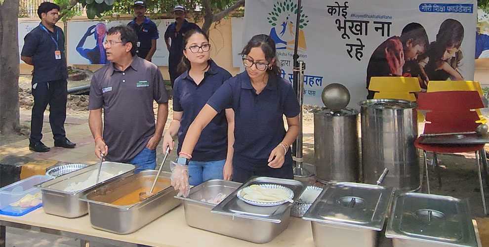 Prometheus School in their weekly food distribution drive near Jaypee Hospital