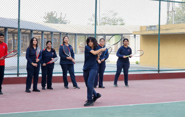 tennis court Prometheus school
